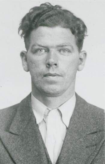 Helge Edgar Holmen (portrettbilde fra fangekort)