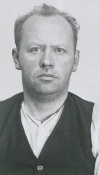 Erik Johan Rolfsen (portrettfoto fra fangekort)