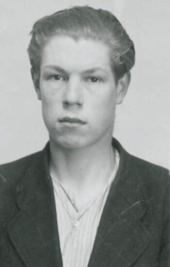 Otto Schröder (portrettfoto fra fangekort)