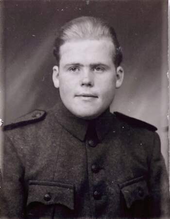 Olav T. Aasen (portrettfoto)