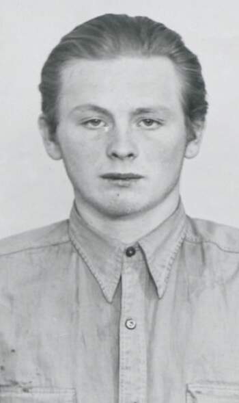 Odd Millard Paulsen (portrettfoto fra fangekort)