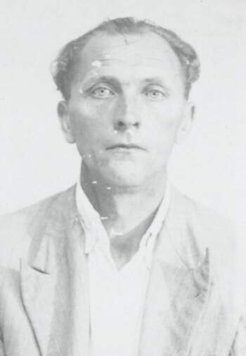 Arne Holt (portrettbilde fra fangekort)