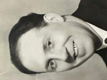 Kåre Mjelde (1945)