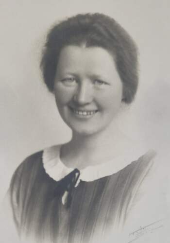 Astrid Karlsen (portrettfoto)