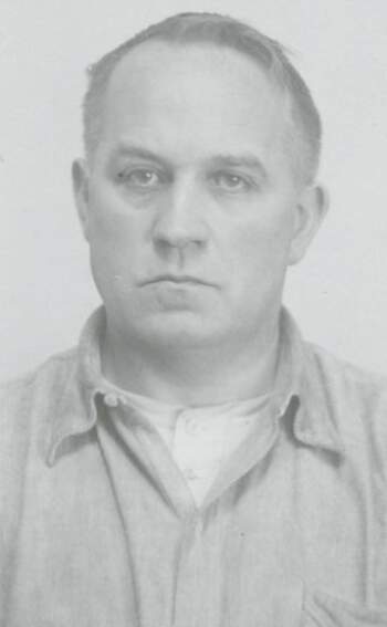 Evald O. Solbakken (portrettbilde fra fangekort)