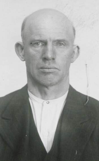 Rolf Alexander Iversen (portrettbilde fra fangekort)