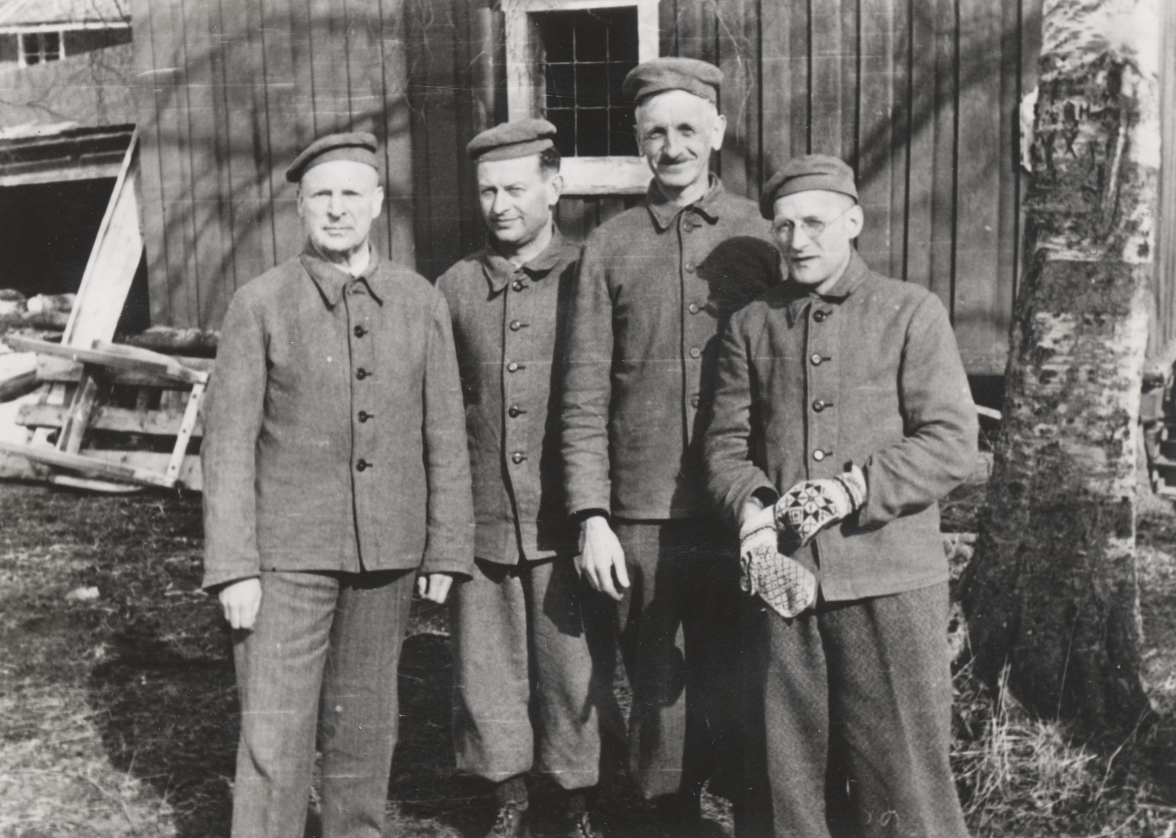 Fire av Trondheimsgislene på Falstad (våren 1942)